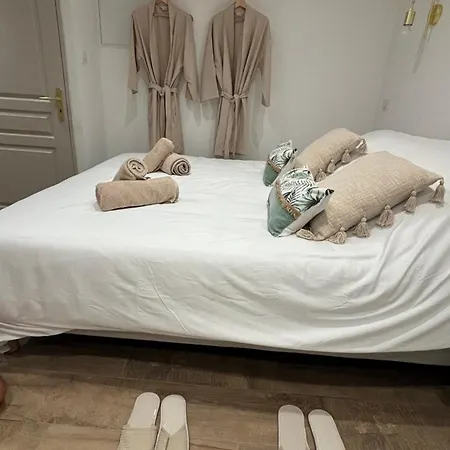 La Ptite De Julie Avec Balneo